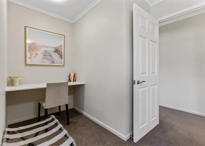 別荘 Panoramic Mountain Views Walk To & Town 3br Family Near Fields ワナカ