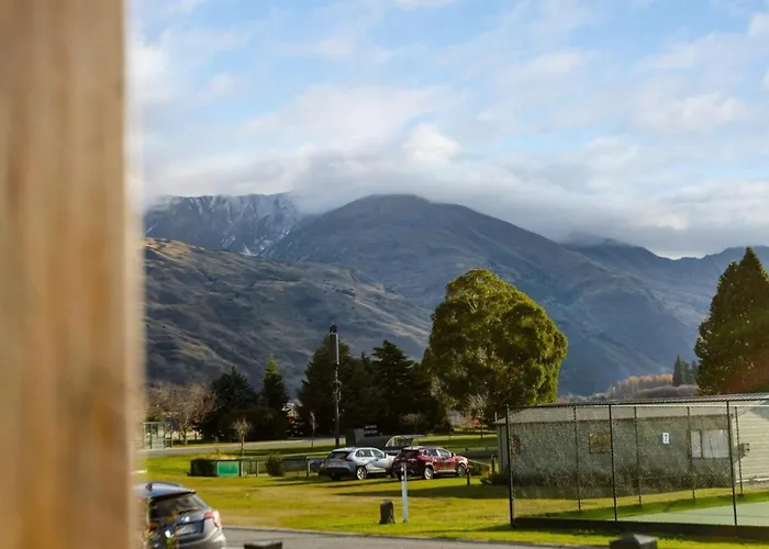 Panoramic Mountain Views Walk To & Town 3br Family Near Fields 別荘